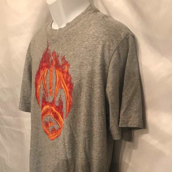 Nike Flaming Hot Football Emblem Athletic Sport Tee Shirt - Picture 4 of 5